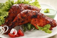 থার্টি ফ্রাস্ট নাইটে তৈরি করুন ‘রোষ্টেড চিকেন উইথ গ্রেভি’[