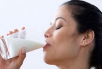 দুটি কারণে দুধ পানে সাবধান করলো পুষ্টি বিজ্ঞানীরা