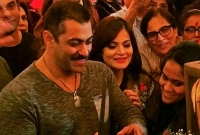 জন্মদিনে কি কি করলেন সালমান খান? 