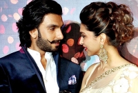 অবশেষে রণবীর ও দীপিকার আংটি বদল! 