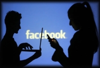 যে চার কারণে ছাড়া যায় না ফেসবুক!