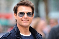 বাড়ি বিক্রি করে দিচ্ছেন হলিউড সেরা টমক্রুজ