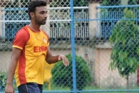 আবারো ক্রিকেট মাঠে  দুর্ঘটনা