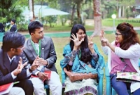 ছেড়ে আসতে খুব কষ্ট হচ্ছিল