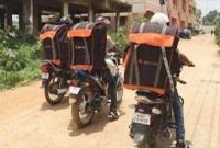 ইঞ্জিনিয়ারিং পাশ করেও ডেলিভারি বয়