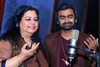 রুনার সাথে গান গেয়ে ইমরানের স্বপ্ন পূরণ রুনার সাথে গান গেয়ে ইমরানের স্বপ্ন পূরণ