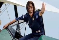 সাহসী এক নারী পাইলটের অজানা গল্প