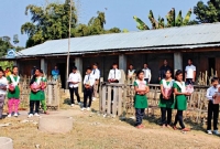 গ্রামবাসীর চাঁদার টাকায় চলা বিদ্যালয় জেএসসিতে শীর্ষে