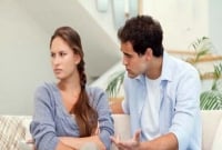 প্রেমিকার যে ৫টি প্রশ্ন চরম বিরক্তিকর