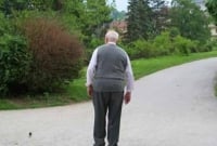 জীবনসঙ্গী খুঁজছেন ৯০ বছরের বৃদ্ধ