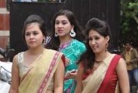 মেয়েরা নিজেরা নিজেদের মধ্যে যেসব গোপন কথা বলে!