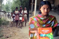 ভারতে বাড়ি, বাংলাদেশে স্কুল! গাইছে আমার সোনার বাংলা...!