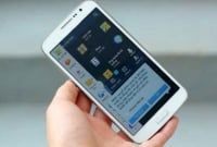 ‘সফল হতে চাইলে ছুড়ে ফেলুন মোবাইল’