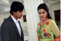 শাকিব-পরীর সিনে ভিডিওতে তোলপাড়,  ছড়িয়ে পড়ছে ভাইরালের ন্যায়