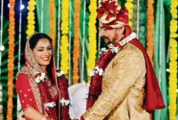 ৭০ বছরের অভিনেতার সঙ্গে ৪২ বছরের কনের বিয়ে