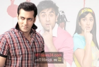 ক্যাটরিনা-রণবীরের প্রেমে ভিলেন সালমান!