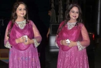 বিয়ের পিঁড়িতে ৩ নাম্বারে নীলিমা আজিম