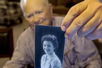 যুদ্ধের বারুদে নিখোঁজ প্রেমিকার সন্ধান ৭০ বছর পর!