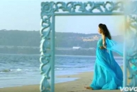 স্বমহিমায় মল্লিকা জ্বালালেন প্রেমের আগুন