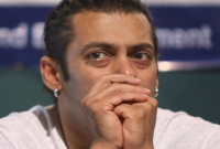 এবার সালমানের বিরুদ্ধে সুপ্রিমকোর্টে মহারাষ্ট্র সরকার