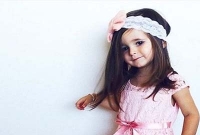  মাত্র দু’বছরের ছোট্ট মডেল কেপরির ভক্ত তিন লাখ