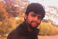 ‘আমি এক আজব ছেলে’ ‘আমি এক আজব ছেলে’