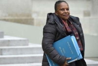 পদত্যাগ করলেন মন্ত্রী পদত্যাগ করলেন মন্ত্রী