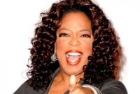 এক ট্যুইটেই ৯৪ কোটি আয় করেন এ মহিলা!