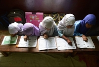 যাদেরকে আল্লাহর রহমত ঢেকে নেয়