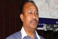  ‘মন্ত্রিত্ব ছাড়ছি না’