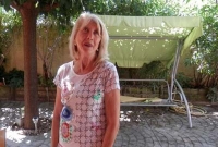 ৩৩ বছর ধরে অচেতন, তবুও থামেনি প্রেমিকার প্রেম