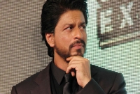 আমি প্লেন কিনতে চাই, কিন্তু এত টাকা নেই : শাহরুখ