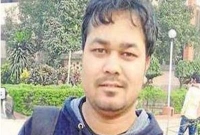 ছেঁড়া কাঁথায় শুয়ে কোটি টাকার চাকরির অফার পেলেন সেই ছেলেটি!