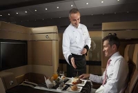 এক টিকিটে ৩০০ বার খাবার!