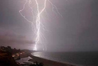 যে স্থানে মিনিটে ২৮ বার বাজ পড়তে দেখা যায়!