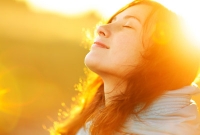 সবাই তো সুখী হতে চায়, তবে সুখী হওয়ার কি উপায়?