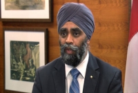 এবার বর্ণবাদের শিকার এক প্রতিরক্ষা মন্ত্রী