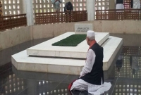 অঝোরে কাঁদলেন কাদের সিদ্দিকী অঝোরে কাঁদলেন কাদের সিদ্দিকী