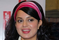 বলিউড তারকাদের ডাকনাম শুনলে হাসবেন আপনিও