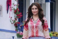 ঢাকা পরিষ্কার করবেন কারিনা কাপুর!