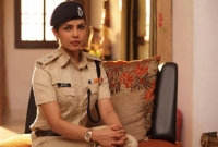 চমকে দিলেন প্রিয়াঙ্কা!