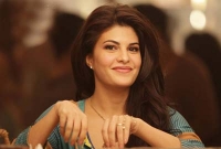 আবারো রাজপুত্রের প্রেমে জ্যাকলিন!