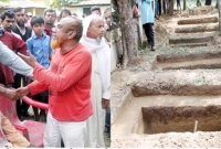 দুর্গাপুরে শোকের মাতম, একই পরিবারের নিহত ৫