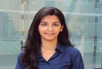  শাহরুখ খানের ছবি দেখে তরুণীর প্রেমে তরুণ