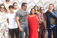 বোনের সন্তান হওয়ার খবরে উচ্ছ্বসিত সালমান