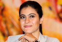 নতুন সম্মানে সম্মানিত কাজল