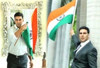 তিনি যে বাকিদের থেকে আলাদা, বোঝালেন অক্ষয়