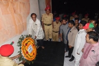 কুবিতে ভাষা শহীদদের প্রতি শ্রদ্ধাঞ্জলি অর্পণ