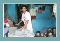 সেরা বক্সার সেই রাজ্জাক এখন ইস্ত্রিওয়ালা!