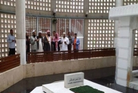 বঙ্গবন্ধুর মাজার জিয়ারত করেছেন মক্কা শরিফের ইমাম